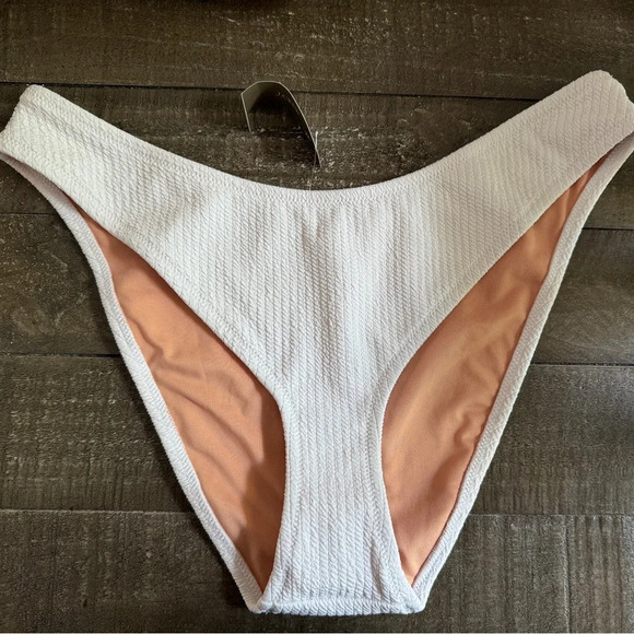 J. Crew Other - J.CREW‎ NWT Textured curved-waist cheeky bikini bottom white Size L